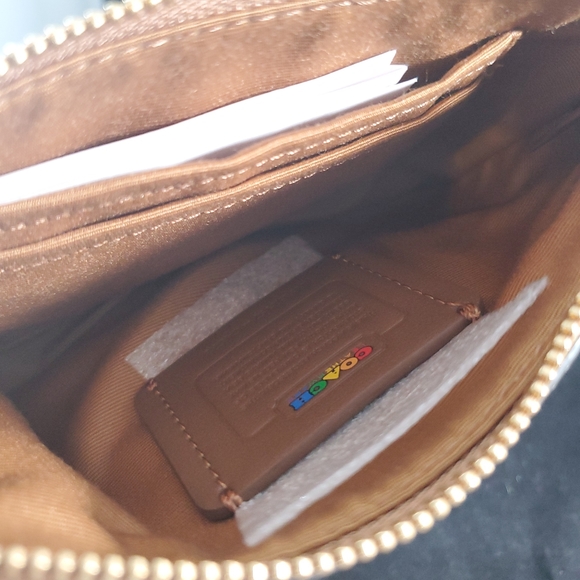 NWT Coach Rainbow Roller Skate Wristlet - Picture 5 of 8